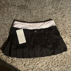 Lululemon pace setter skirt